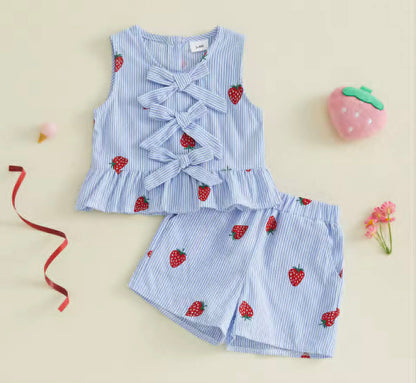 PREORDER - Strawberries + Bows Set
